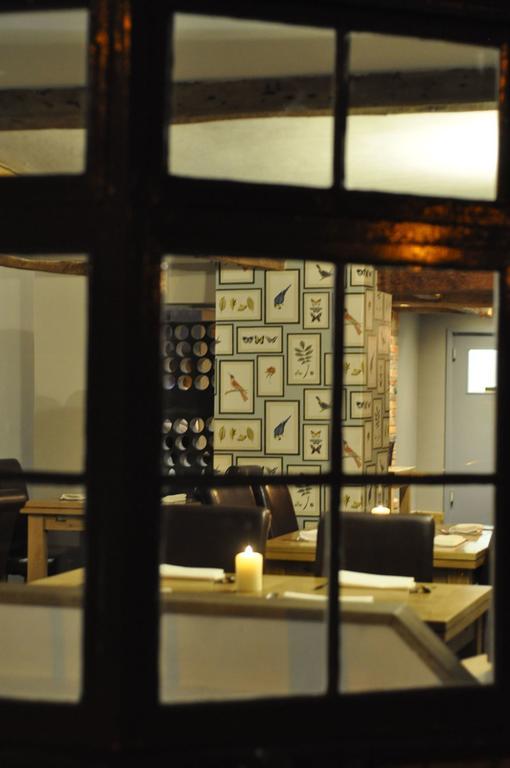 The Angel Inn Warminster Ngoại thất bức ảnh