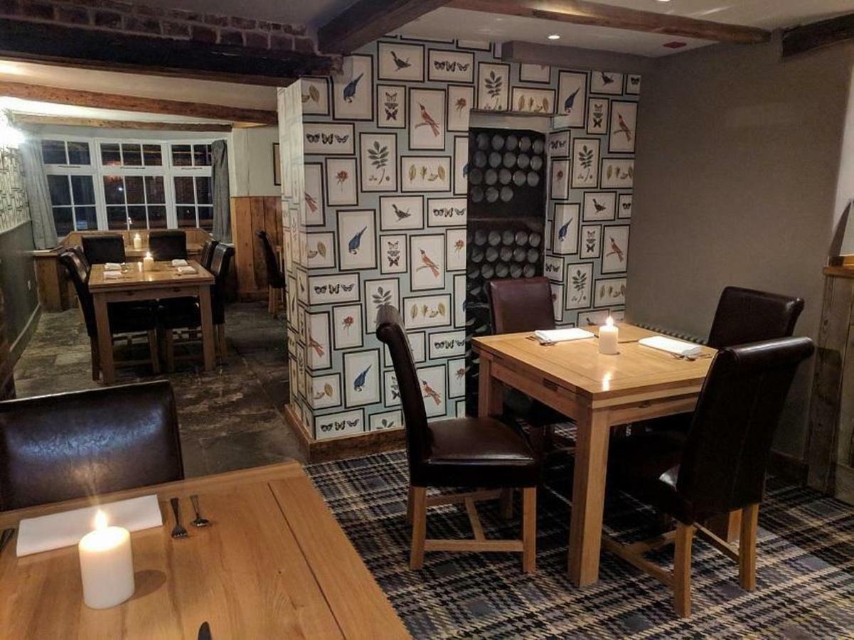 The Angel Inn Warminster Ngoại thất bức ảnh