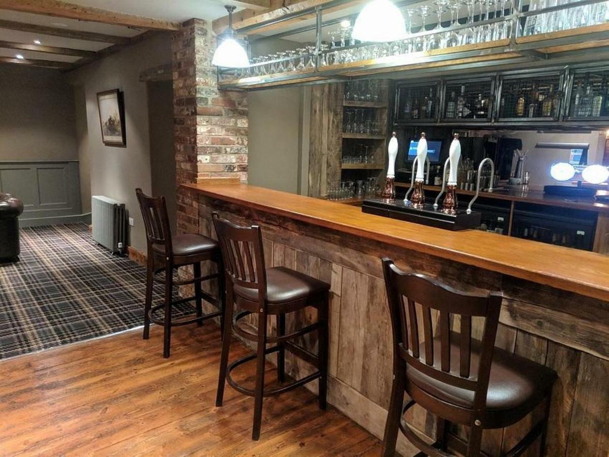The Angel Inn Warminster Ngoại thất bức ảnh